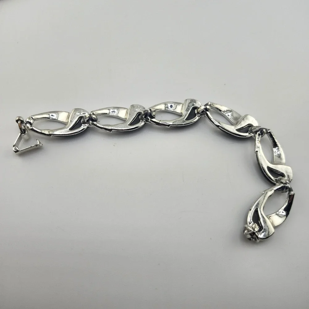 Vintage Silver Tone Black Thermoset‎ Link Bracelet Costume Jewelry